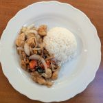 14. Pad phed mamoang